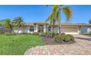 5698 COUNTRY WALK LANE, SARASOTA, FL 34233 - MLS#MFRA4654065