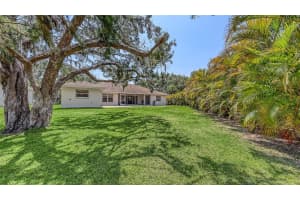 5698 COUNTRY WALK LANE, SARASOTA, FL 34233 - MLS#MFRA4654065