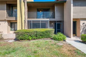 935 SUNRIDGE WAY, SARASOTA, FL 34234 Sold 10/07/25