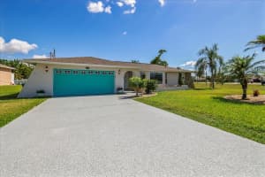 206 45TH TERRACE, CAPE CORAL, FL 33904 - MLS#MFRA4654095