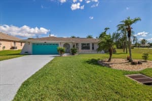 206 45TH TERRACE, CAPE CORAL, FL 33904 - MLS#MFRA4654095