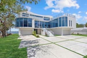 4035 BAY SHORE ROAD, SARASOTA, FL 34234 - MLS#MFRA4654131