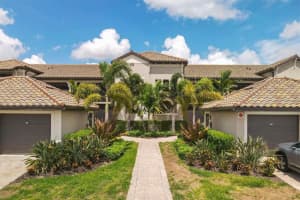 5720 Palmer Cir #205, BRADENTON