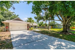 4253 PRAIRIE VIEW DRIVE, SARASOTA, FL 34232 - MLS#MFRA4654160