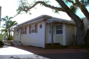 15010 113TH AVENUE, LARGO, FL 33774 Sold 08/26/25
