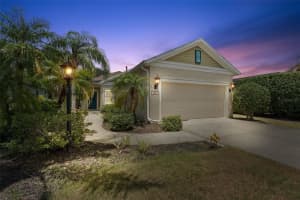 5047 Newport News Cir, BRADENTON