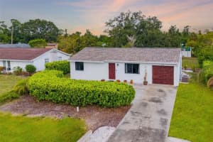 928 PINELAND AVENUE, VENICE, FL 34285 Sold 08/15/25