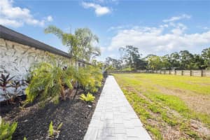 2255 61ST STREET, SARASOTA, FL 34243 - MLS#MFRA4654203