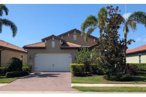 119 Maraviya Blvd, NOKOMIS