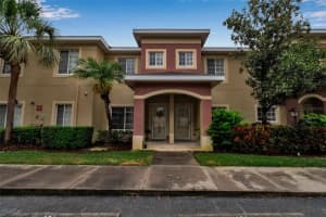 3707 45th Ter W #104, BRADENTON