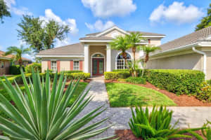 8930 BLOOMFIELD BLVD, SARASOTA, FL 34238 - MLS#MFRA4654346