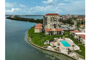 6372 PALMA DEL MAR BOULEVARD, ST PETERSBURG, FL 33715 - MLS#MFRA4654350