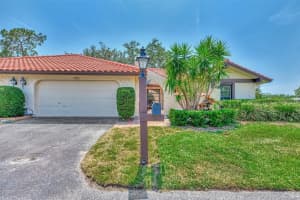 5651 Golf Pointe Dr #5651, SARASOTA