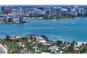 203 ROBIN DRIVE, SARASOTA, FL 34236 Sold 10/24/25