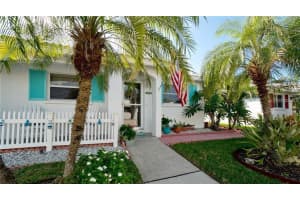 594 Spanish Dr S, LONGBOAT KEY