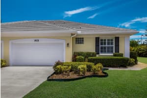 915 Sw Barclay Ct, VENICE