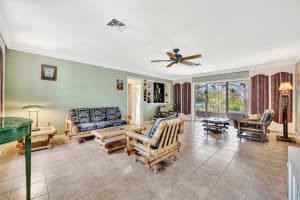 3428 MINEOLA DRIVE, SARASOTA, FL 34239 - MLS#MFRA4654513