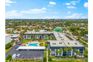 5600 BEACH WAY DRIVE, SARASOTA, FL 34242 - MLS#MFRA4654536