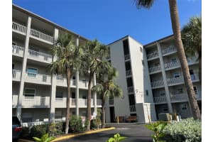 3272 Lake Bayshore Dr #515, BRADENTON