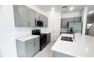 8505 LUNAR SKYE STREET, SARASOTA, FL 34241 - MLS#MFRA4654554