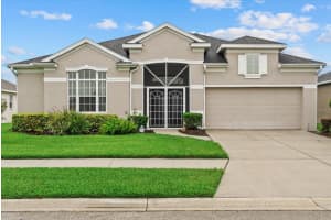 7744 Castleisland Dr, SARASOTA