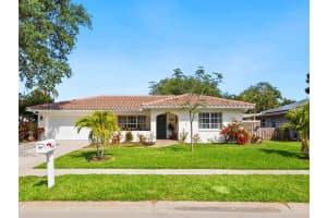 7460 DICKENS DRIVE, SARASOTA, FL 34231 Sold 06/30/25