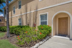 3402 PARKRIDGE CIRCLE, SARASOTA, FL 34243 - MLS#MFRA4654688