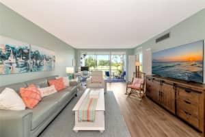 7461 COUNTRY CLUB DRIVE, SARASOTA, FL 34243 Sold 08/06/25