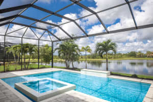 8218 GENOA BOULEVARD, LAKEWOOD RANCH, FL 34202 Sold 09/10/25