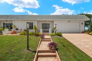 386 CLUB MANOR DRIVE, SUN CITY CENTER, FL 33573 Sold 08/29/25