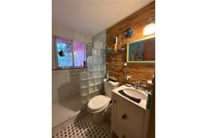 5011 ELFRIDA AVENUE, SARASOTA, FL 34235 Sold 07/11/25