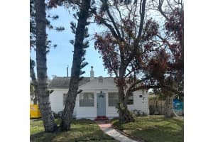 3038 DUPONT STREET, GULFPORT, FL 33707 Sold 07/25/25