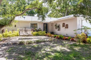 2515 HUNTINGTON AVENUE, SARASOTA, FL 34232 Sold 07/16/25
