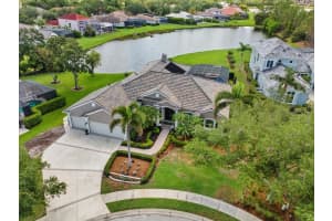 7513 COVENTRY COURT, LAKEWOOD RANCH, FL 34202 - MLS#MFRA4654926