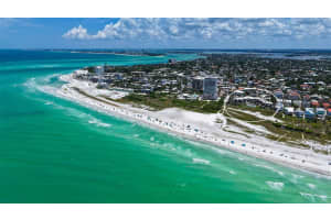 222 Beach Rd #7, SARASOTA