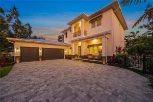 1954 GOLDENROD STREET, SARASOTA, FL 34239 Sold 08/07/25