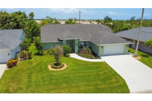 5207 86TH STREET COURT, BRADENTON, FL 34210 - MLS#MFRA4655014