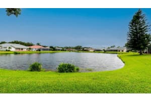 5897 CARRIAGE DRIVE, SARASOTA, FL 34243 - MLS#MFRA4655054