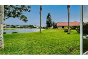 5897 CARRIAGE DRIVE, SARASOTA, FL 34243 - MLS#MFRA4655054