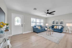 3153 IRVING STREET, SARASOTA, FL 34237 - MLS#MFRA4655105