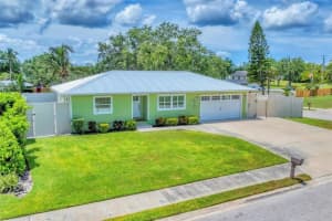 7727 9th Avenue Dr Nw, BRADENTON