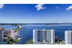 555 Quay Cmn #1801, SARASOTA
