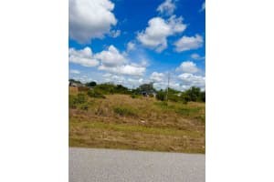 365 COAST LINE BOULEVARD, PUNTA GORDA, FL 33982 - MLS#MFRA4655184