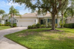 7236 Lismore Ct, LAKEWOOD RANCH