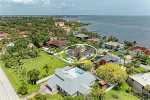3903 BAYSIDE DRIVE, BRADENTON, FL 34210 Sold 08/15/25