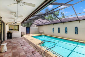 3902 GLEN OAKS MANOR DRIVE, SARASOTA, FL 34232 - MLS#MFRA4655216