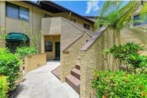 5728 ASHTON LAKE DRIVE, SARASOTA, FL 34231 Sold 09/04/25