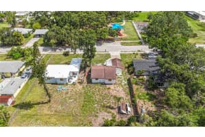 2558 HAWTHORNE STREET, SARASOTA, FL 34239 - MLS#MFRA4655309