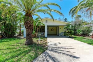 681 FOX STREET, LONGBOAT KEY, FL 34228 Sold 06/25/25