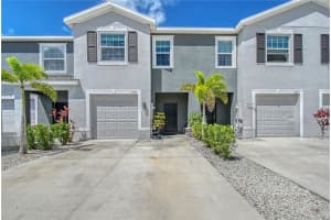 8557 Milestone Dr, SARASOTA